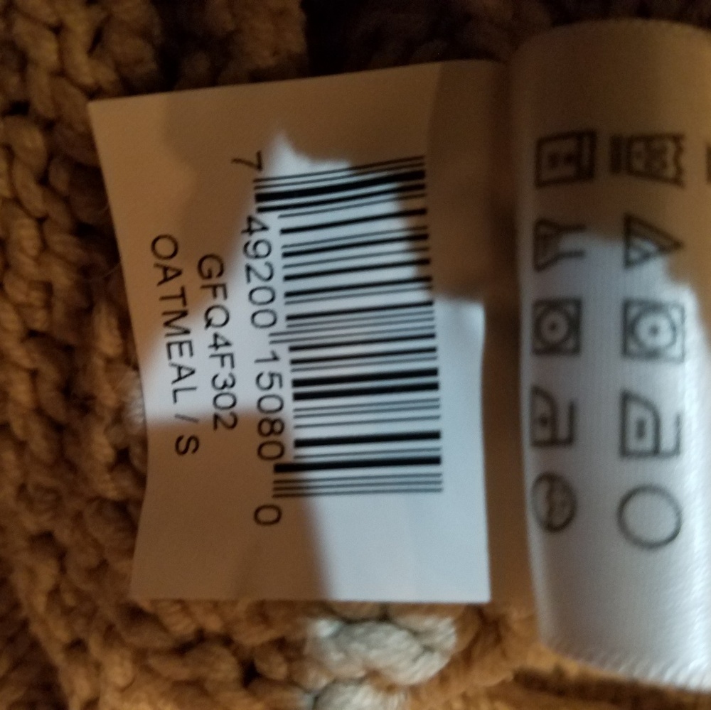 Sweater - Picture 5 of 5